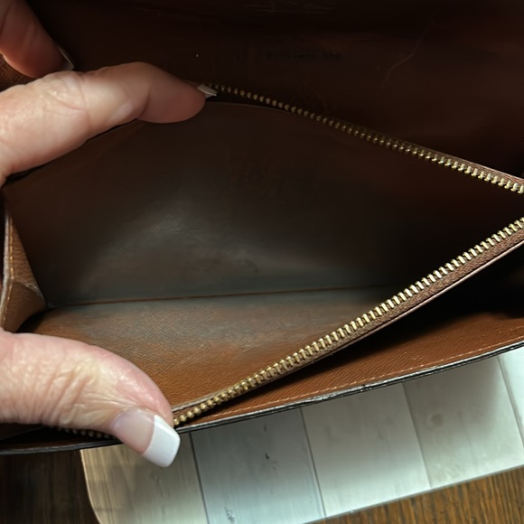 Revamped Louis Vuitton Vintage wallet Authentic - Picture 10 of 15